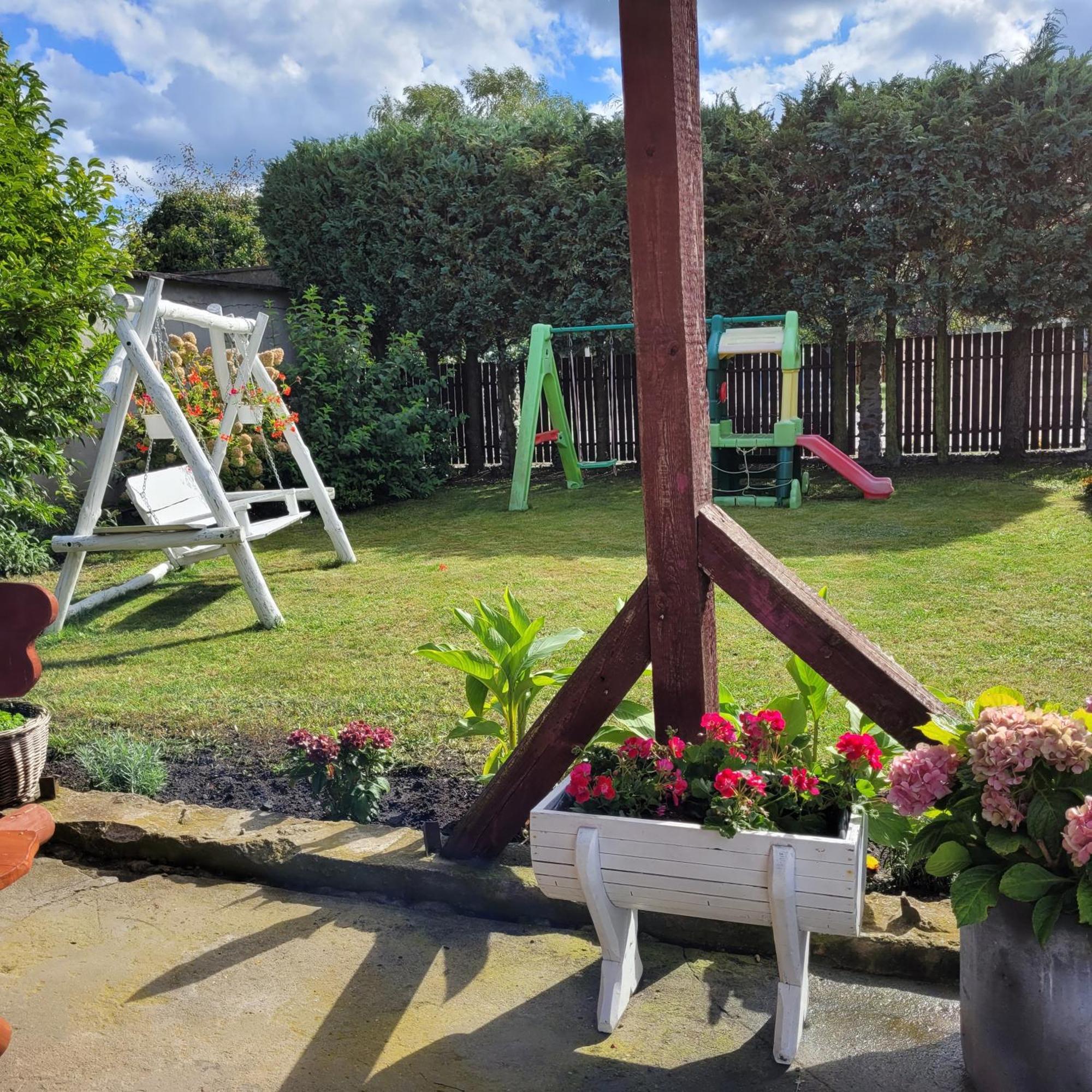 Apartament Poranek Grzybowo  Buitenkant foto